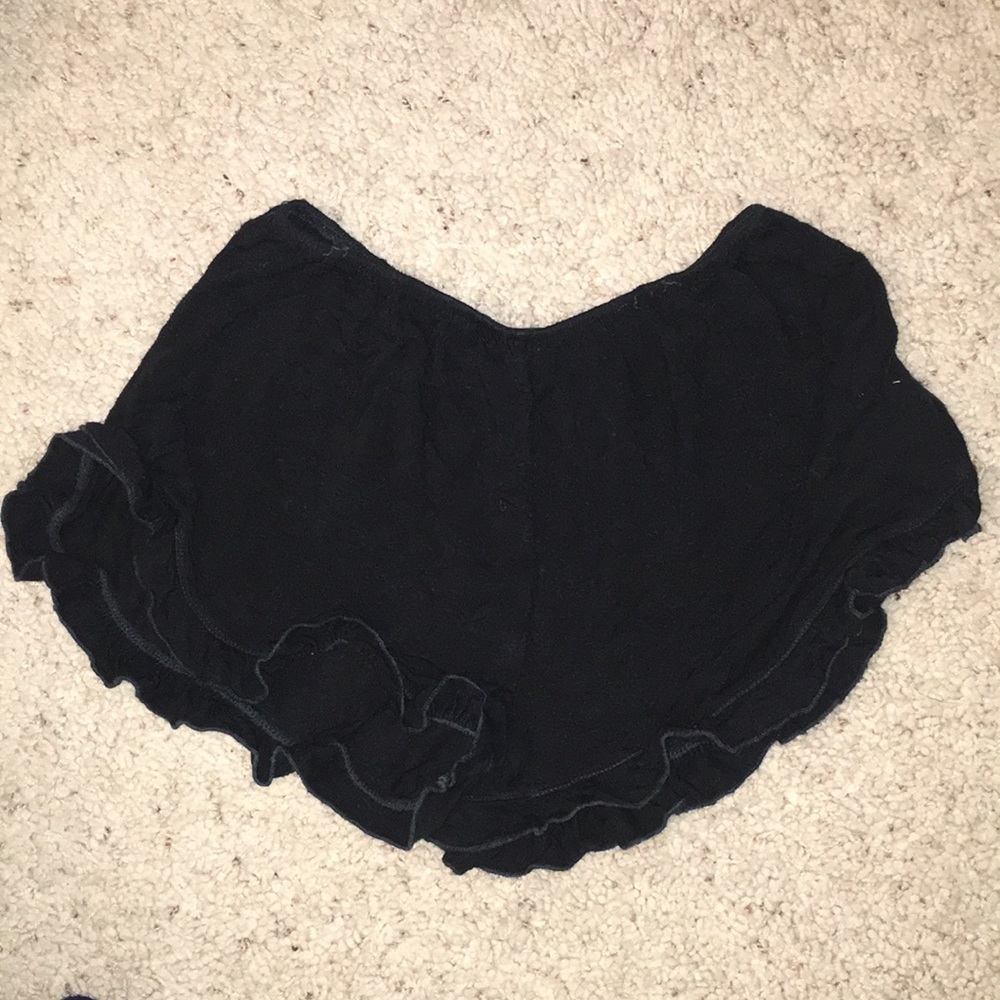 Black Brandy Melville flowy shorts